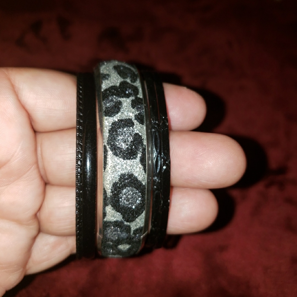 Fashion Bangle set